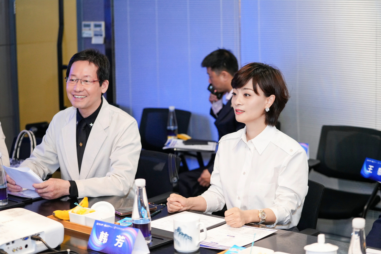 情系兩枝 共創(chuàng)未來 │ 香港理工大學(xué)、浙江大學(xué)、浙江大學(xué)-香港理工大學(xué)聯(lián)合中心交流活動(dòng)圓滿舉辦